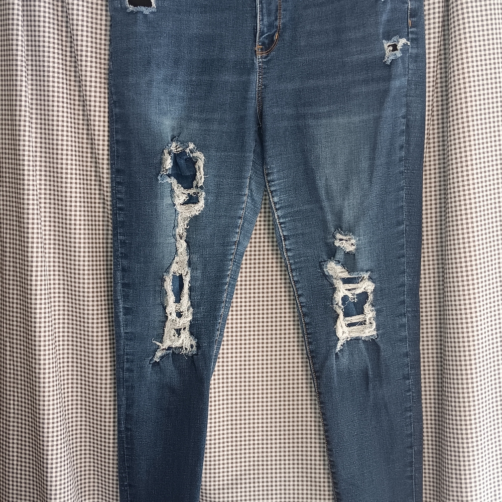 No Boundaries Distressed Juniors Skinny Plus Size Jeans (19)